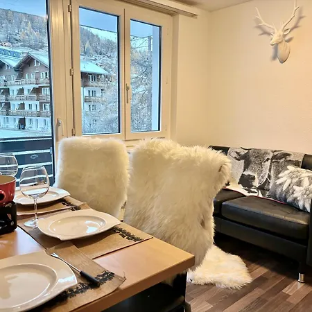 Laerchenheim, Saasfee Close To Alpinexpress